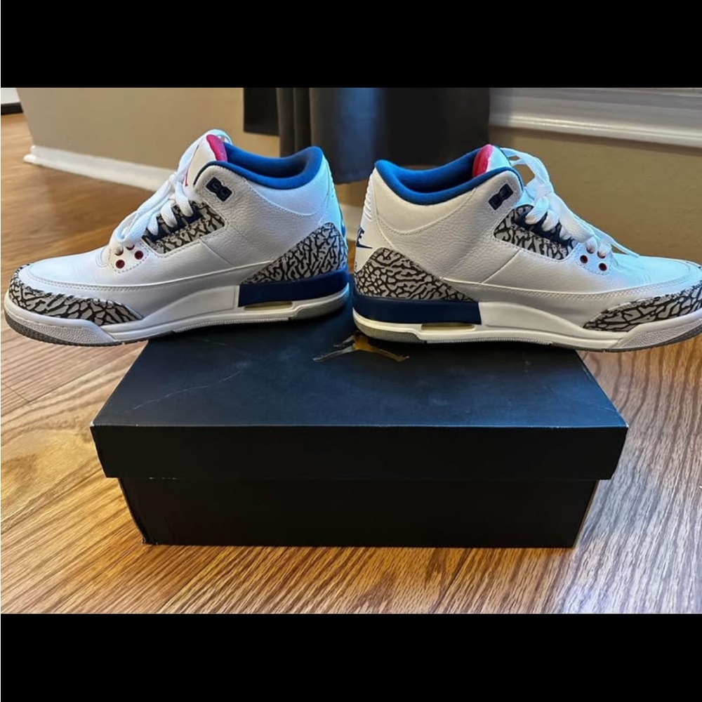 Air Jordan 3 Retro OG BG- True Blue. Youth size 6 - Picture 4 of 6